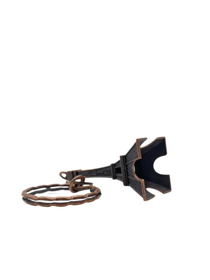 Bronze Eiffel Tower Keychain - Image 4