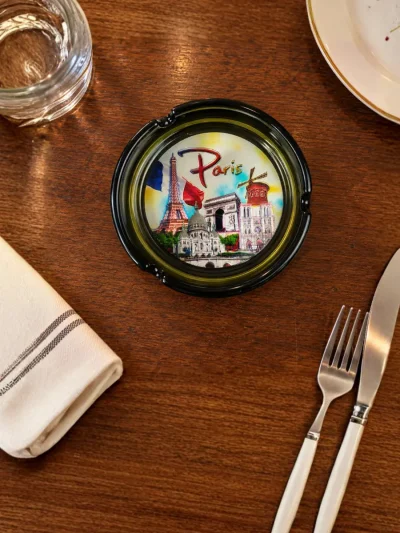 Paris-Souvenir-Ashtrays-roneljake